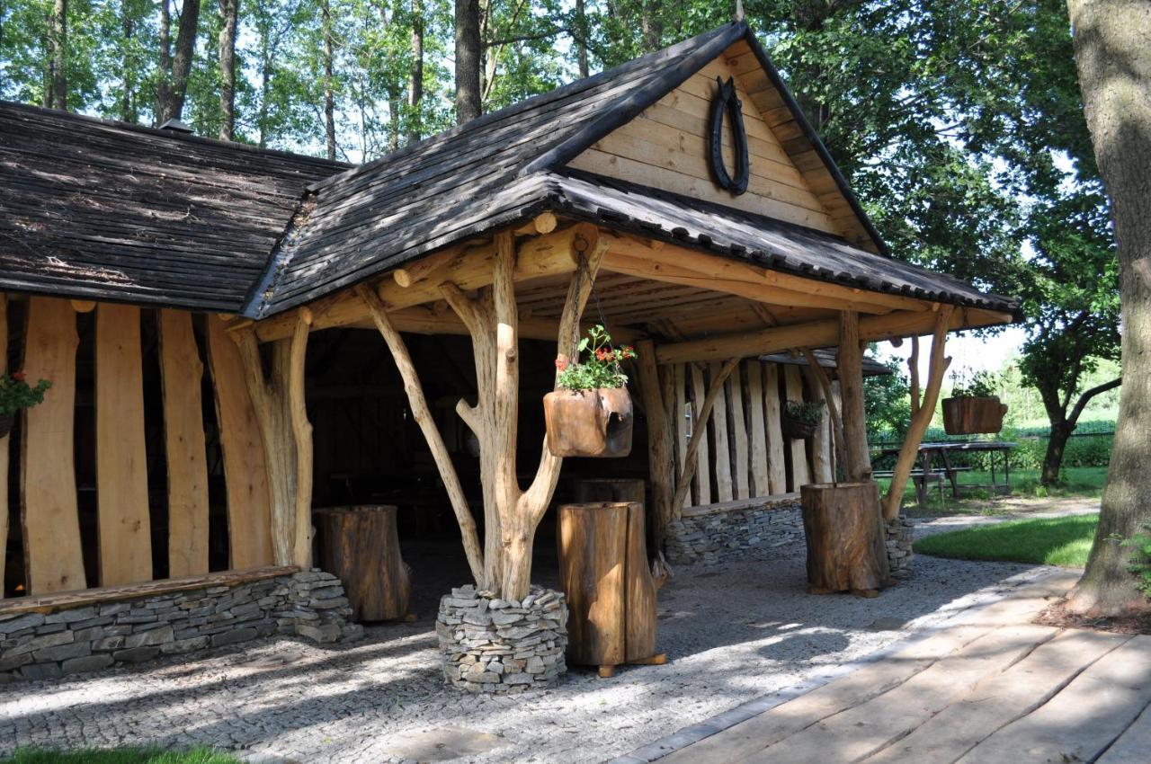 Pokoje Zimna Woda Rozalin  Exterior photo